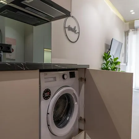 Cozy By Nest Saloniki