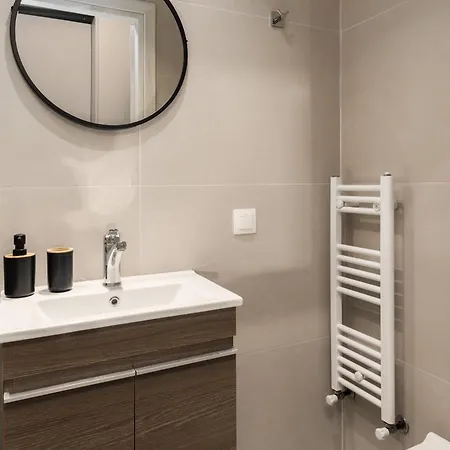 Cozy By Nest Apartament