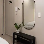 Διαμέρισμα Cozy By Nest *