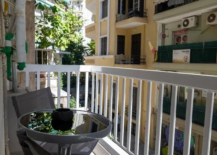 公寓 Cozy By Nest *