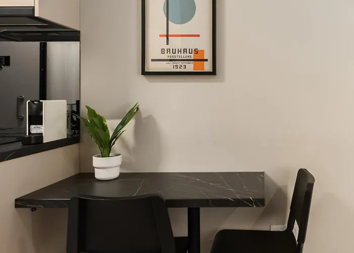 Lägenhet Cozy By Nest Thessaloníki